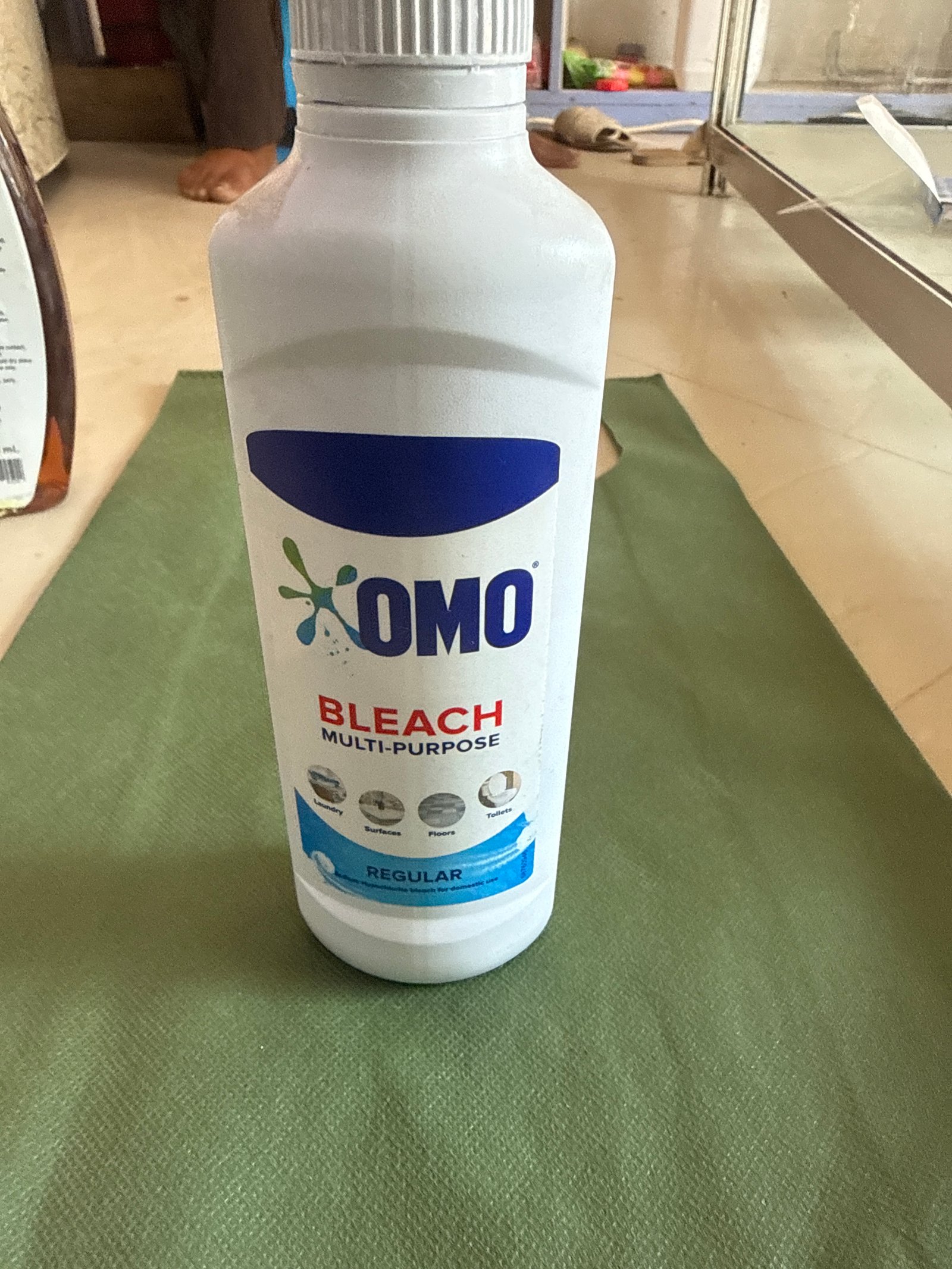 Omo bleach-250ml